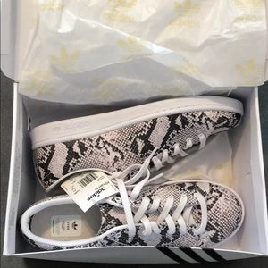 NWT Adidas Hyke AOH-001 PY Men’s size 9